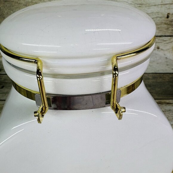 Vintage EUROPEAN COFFEEHOUSE White Gold Letters Ceramic Airtight 8.5"T Canister - Picture 16 of 16